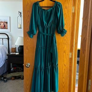 Elegant green Maxi Dress